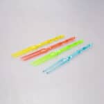 Palillo de Plástico Botanero Colores 50 Pz